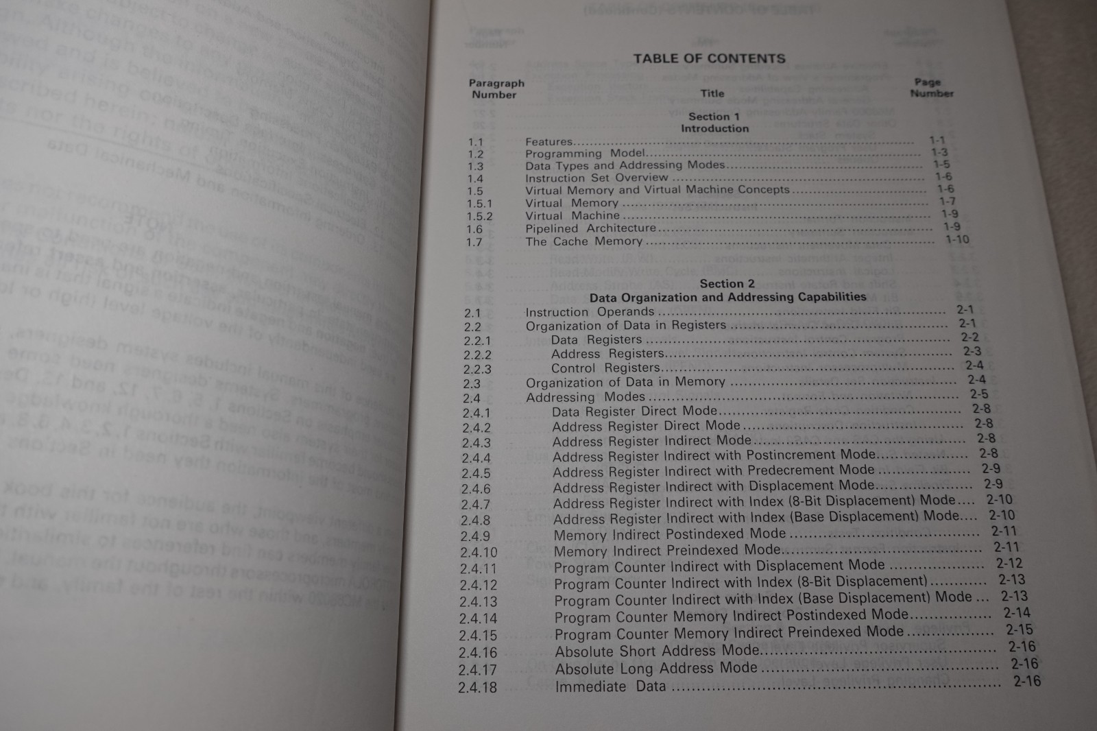 Motorola MC68020 32-Bit Microprocessor User's Manual 3rd Edition Publication