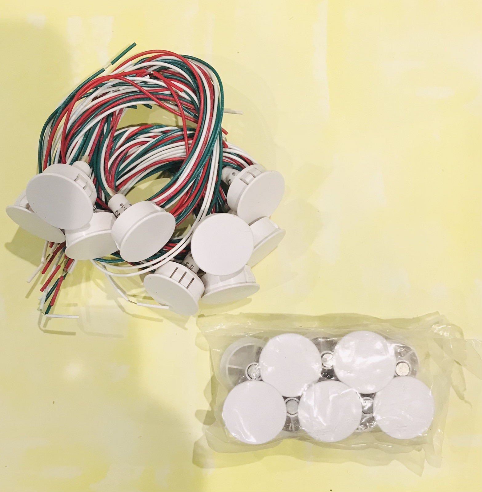 GRI STEEL DOOR RECESSED SWITCH PACK OF 9 - NEW