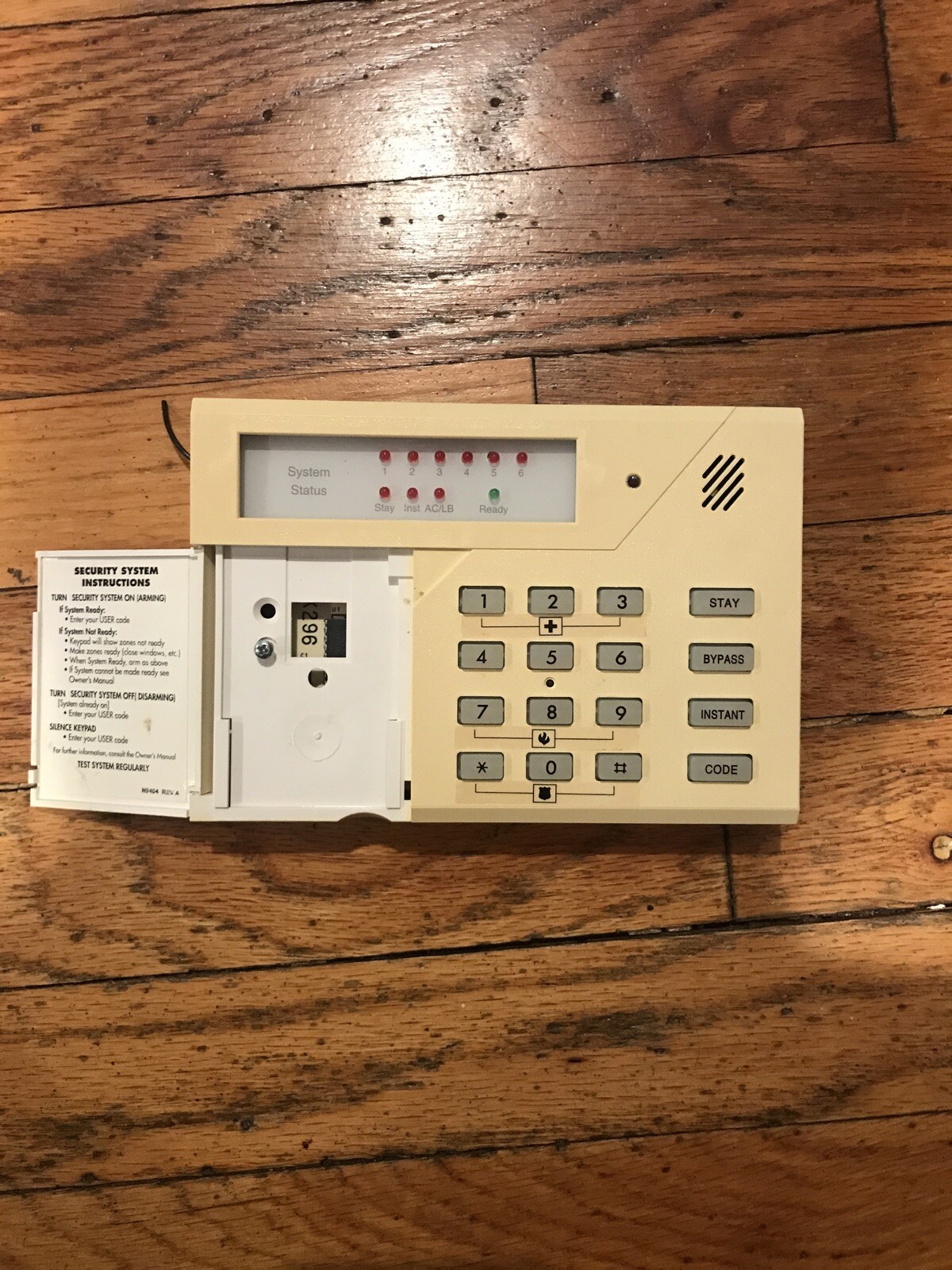 FBII Honeywell Ademco Fire Burglary Alarm F6615 LED KEYPAD - Yellowed