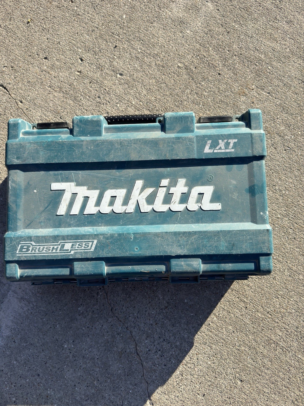 Makita XT269M Lithium-Ion Brushless Cordless Combo Kit with Hard Case