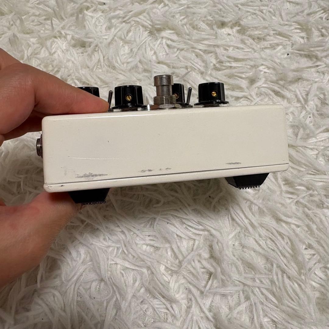 Red Witch Empress Chorus Guitar Effect Pedal Main Unit