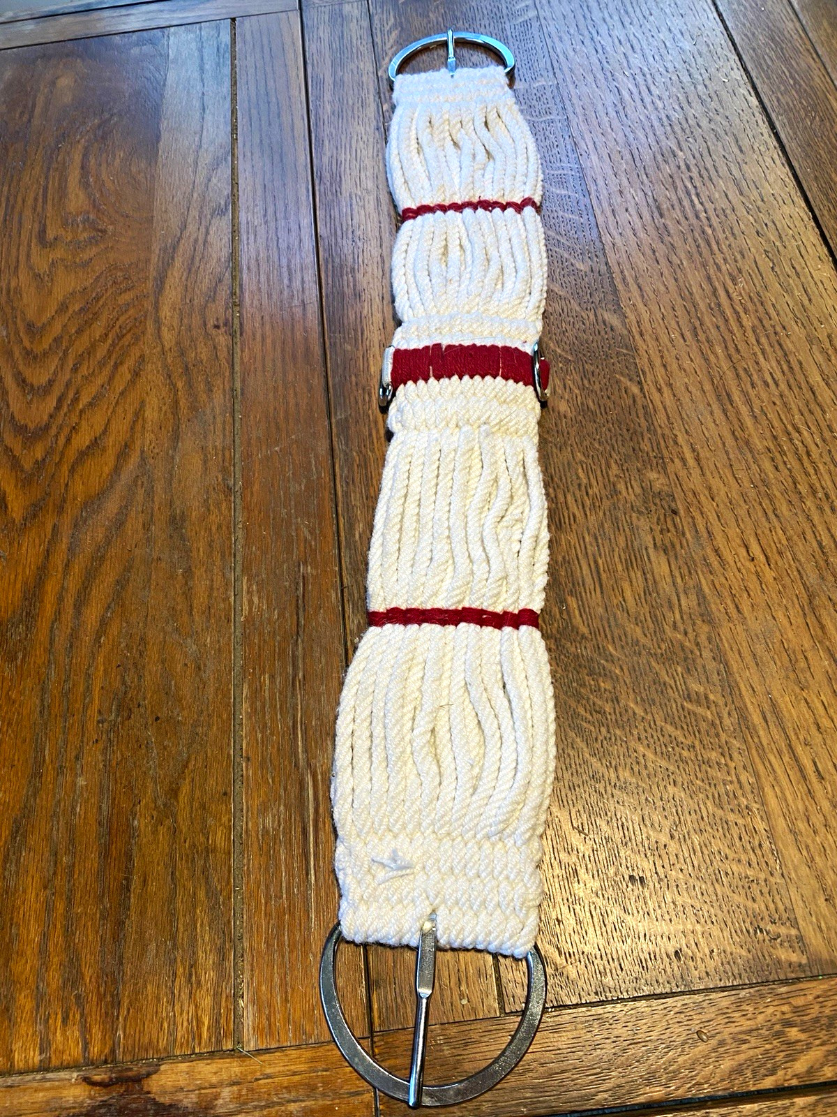 26 inch mixed mohair western string girth. New, never used.