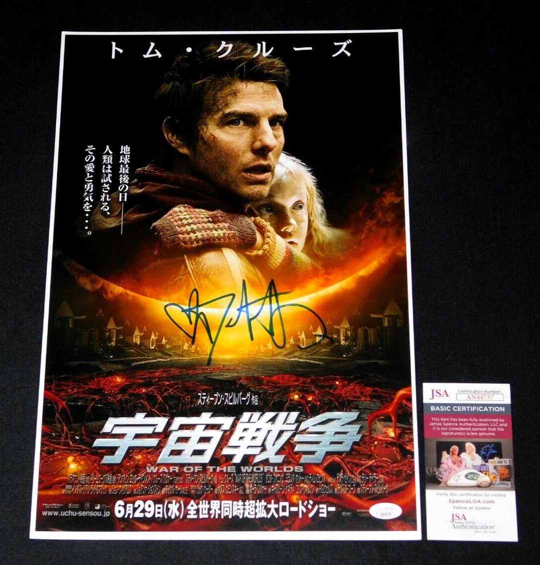 DAKOTA FANNING SIGNED WAR OF THE WORLDS 12X18 JAPANESE POSTER JSA COA!!!