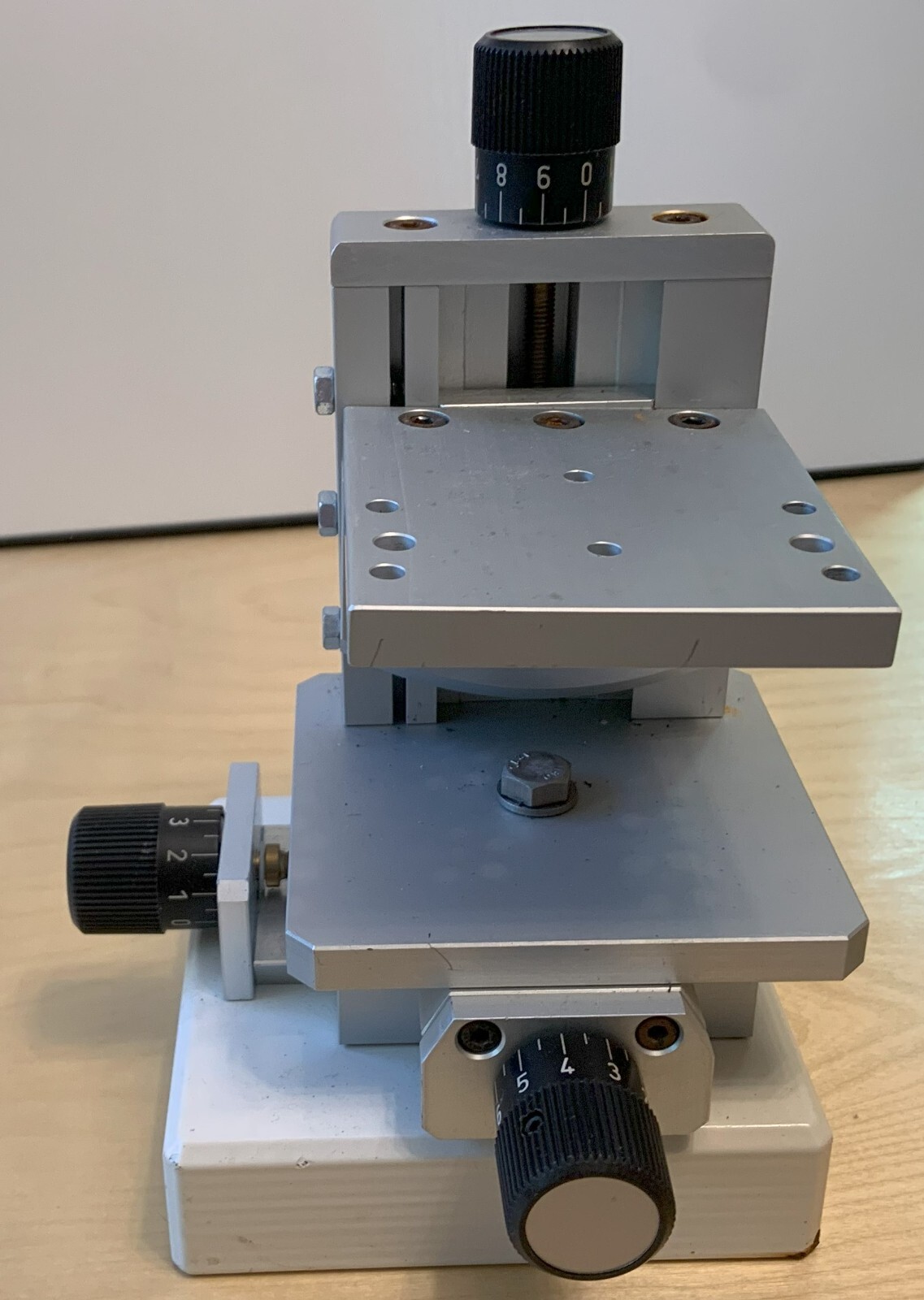 Heavy duty translation stage, Three Dimensions