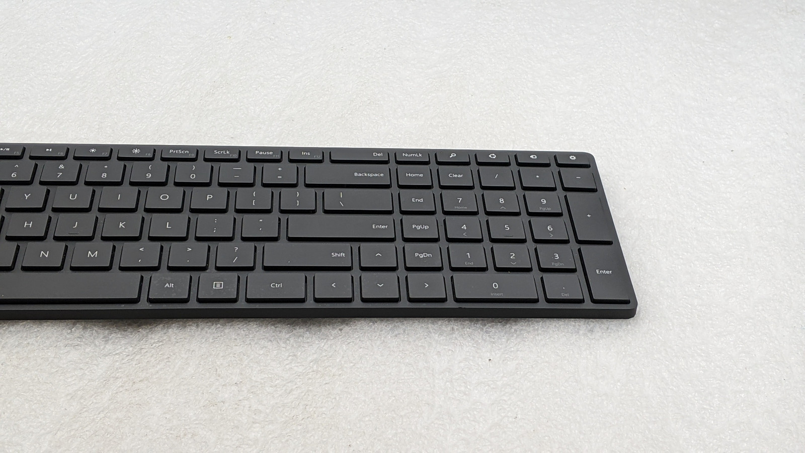 Microsoft Designer Bluetooth Wireless Keyboard (MODEL#1678) Black FREE SHIPPING