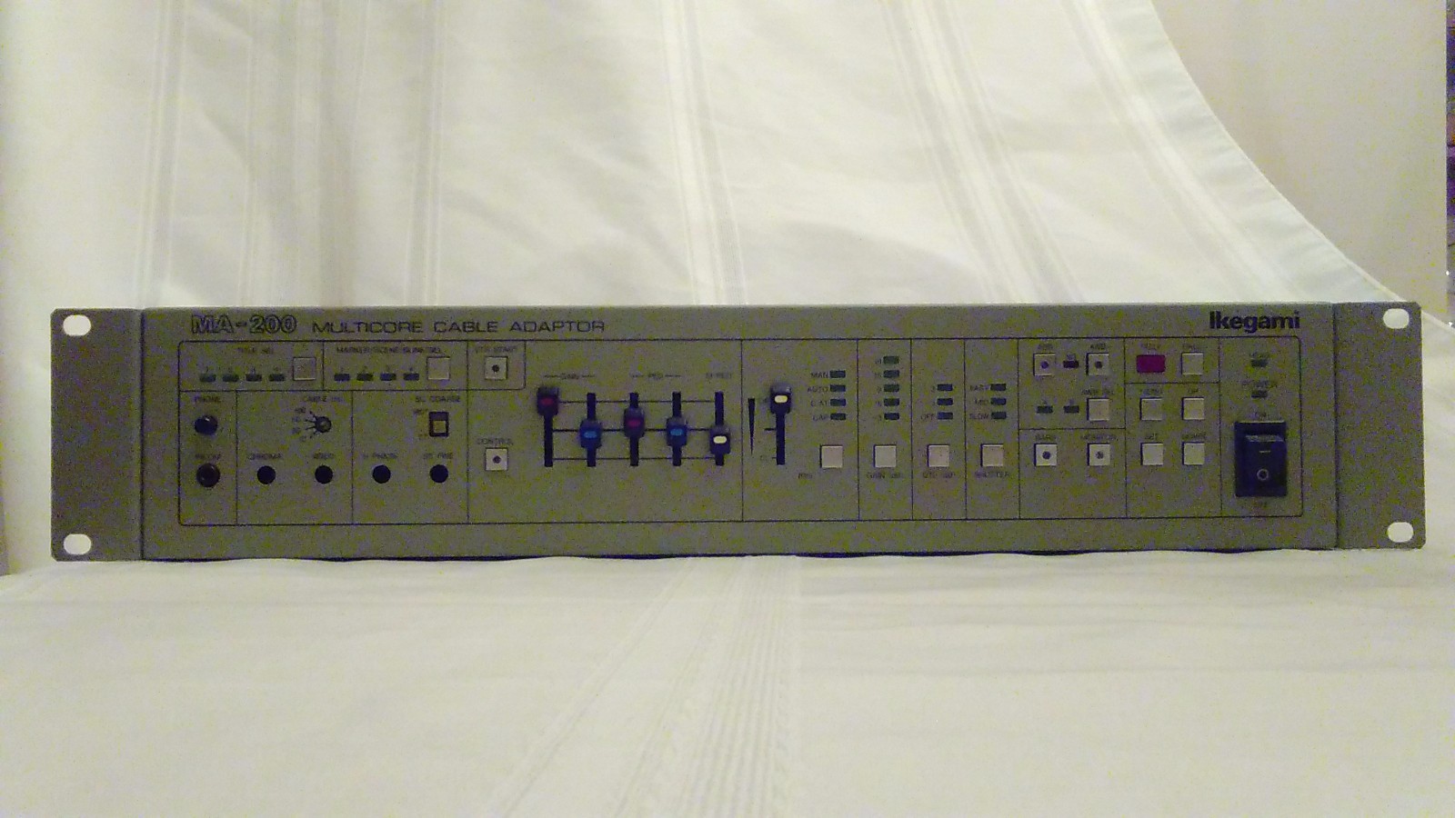 Ikegami MA-200 Multicore Cable Adaptor Camera Control Unit Base Station CCU