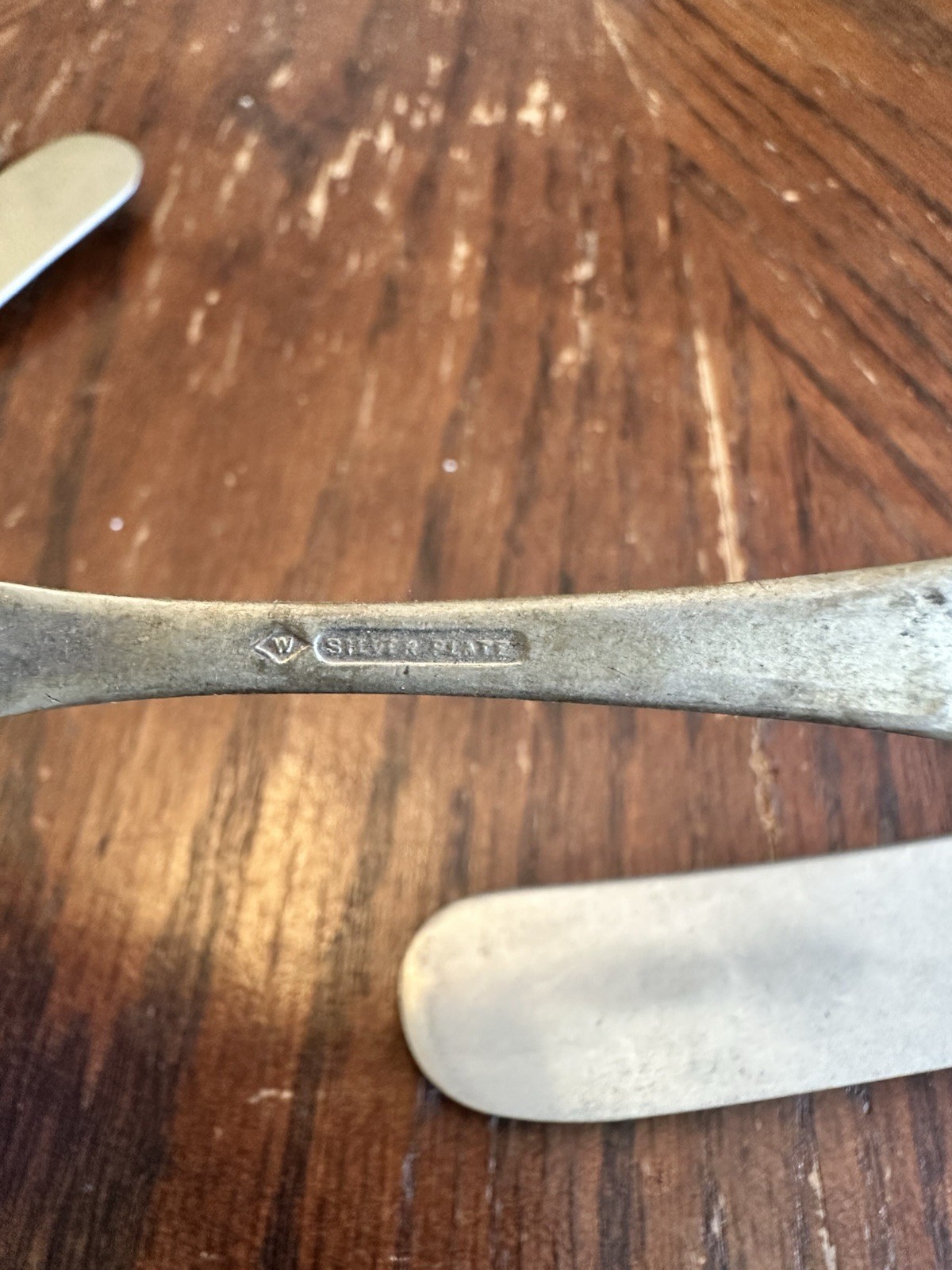 Red Crown, Oneida, Rogers Silver Stainless Flatware Set Fork Knife Spoon