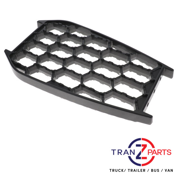 FITS SCANIA 7, L, P, G, R, S SERIES TRUCK SWING STEP TREAD PLATE LH/RH