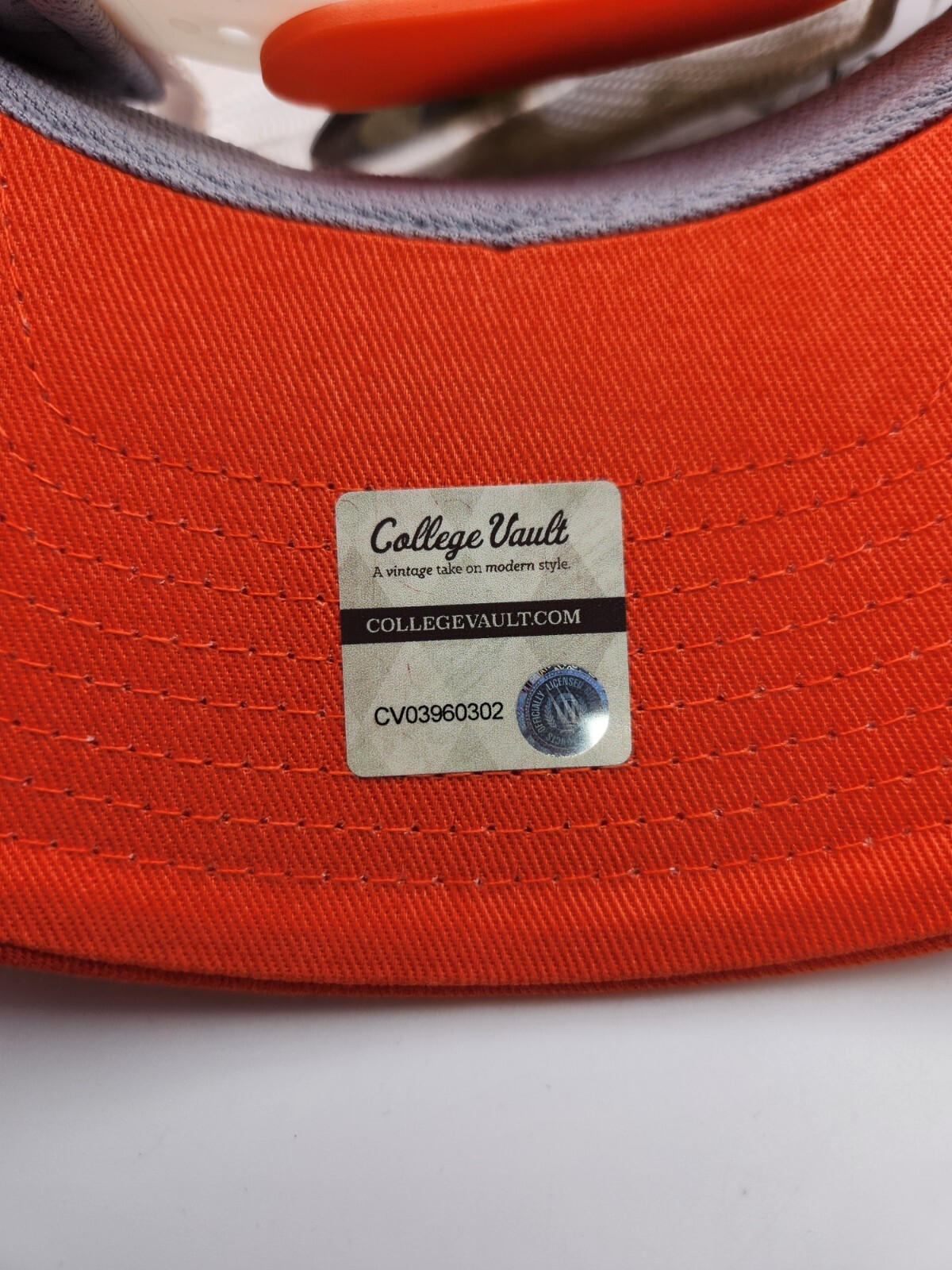Zephyr NCAA Oregon State Beavers College Vault Snapback Adjustable Trucker Hat