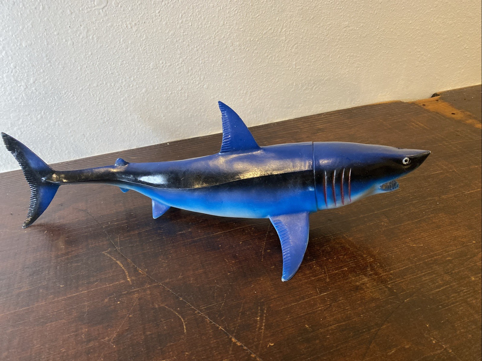 Vintage GREAT WHITE Shark ~ 16" Rubber Blue ocean Sea Creature