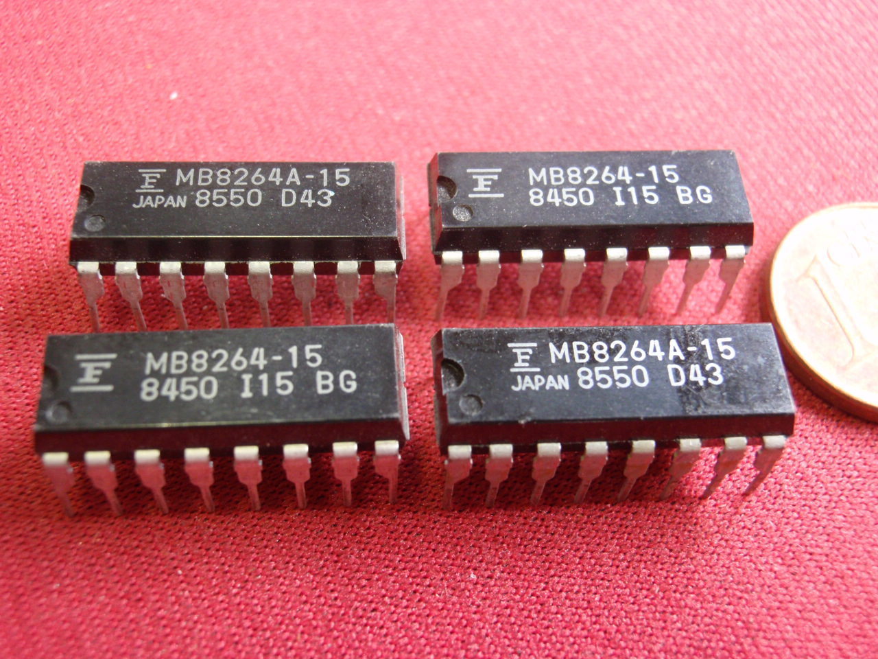 4x IC MODULE RAM MB8264A-15 = 4164 = D4164C-15 = TMS4164-3 23800-52