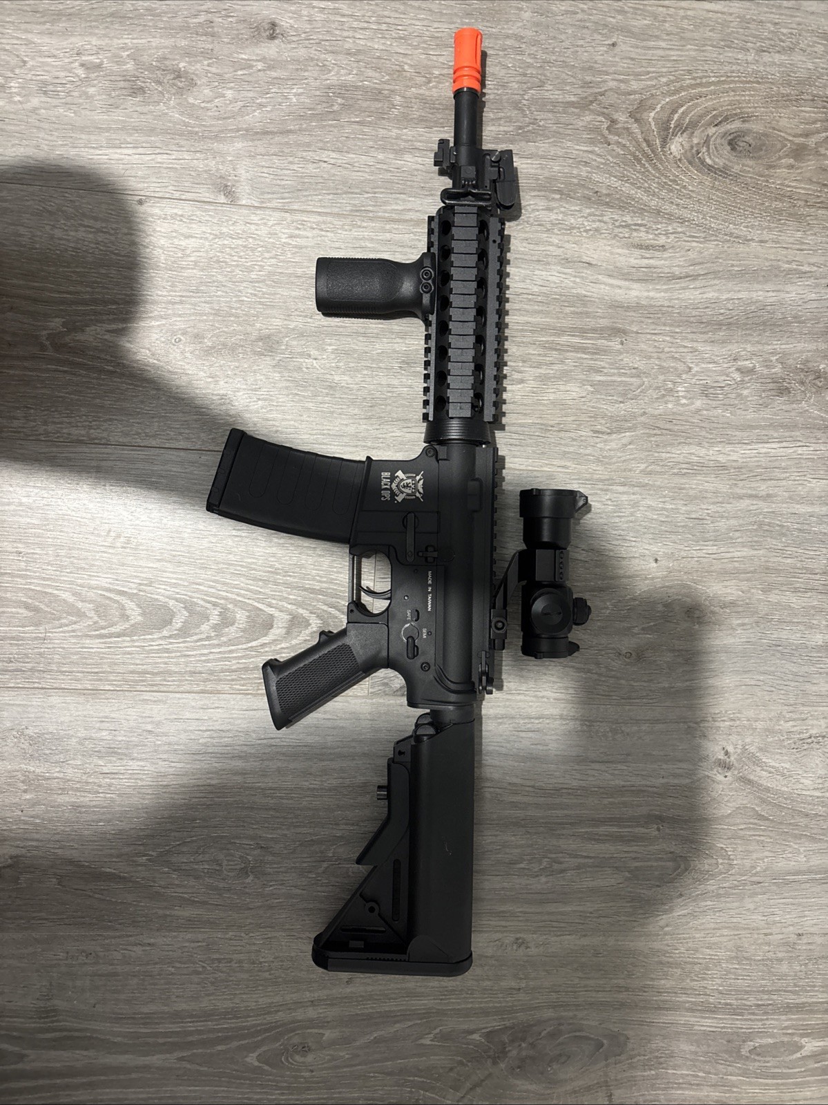 Airsoft Assault Rifle