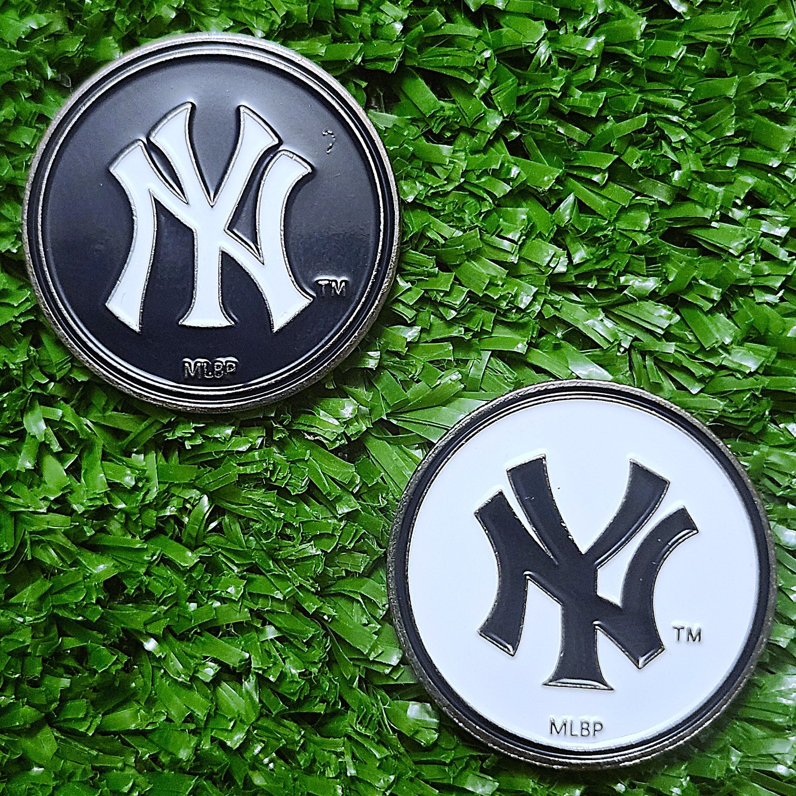 New York Yankees Golf Ball Marker MLB Officially Licensed New