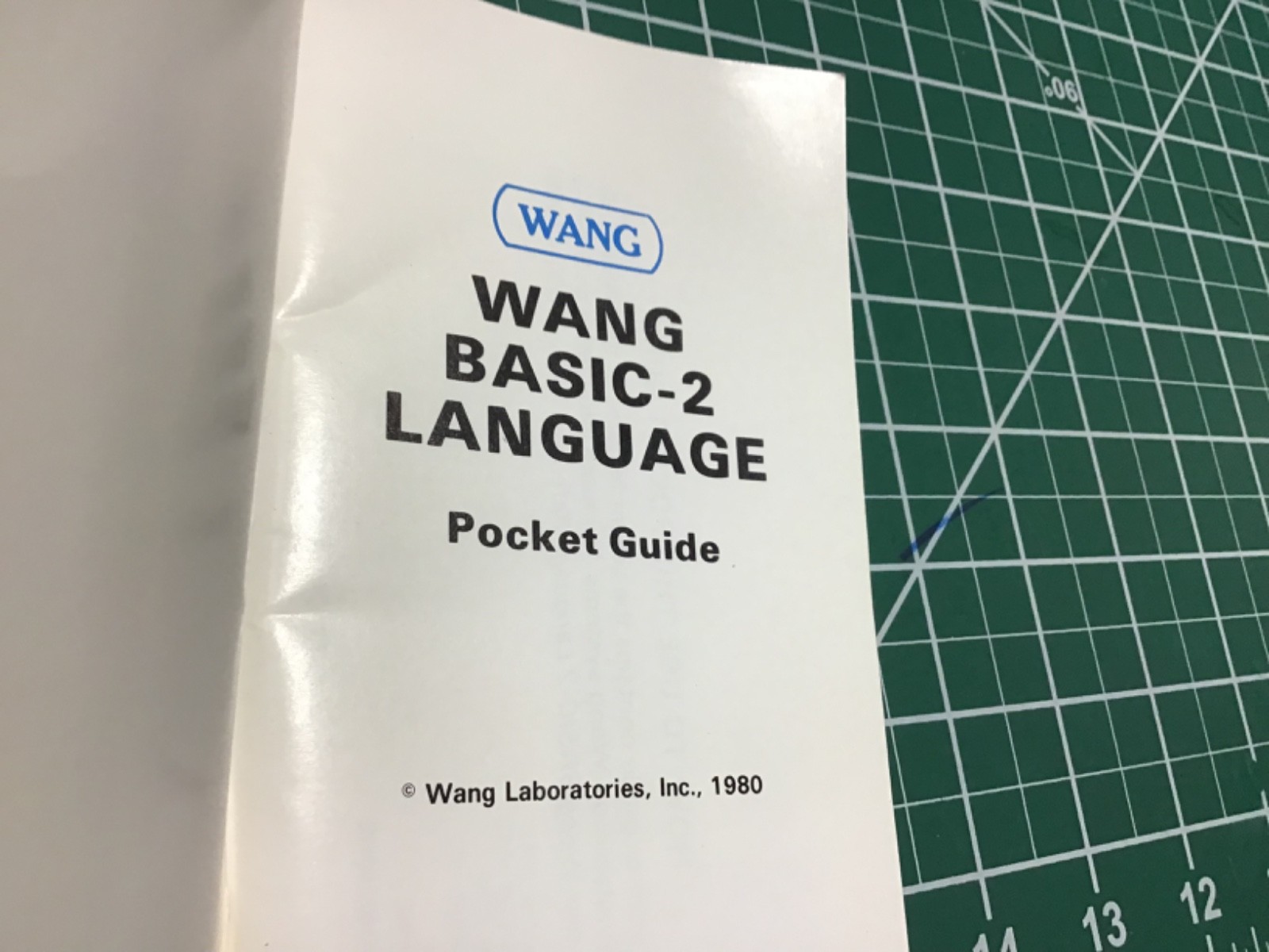 WANG 2200 Basic-2 LANGUAGE Pocket Guide. My WANG does Wonders!