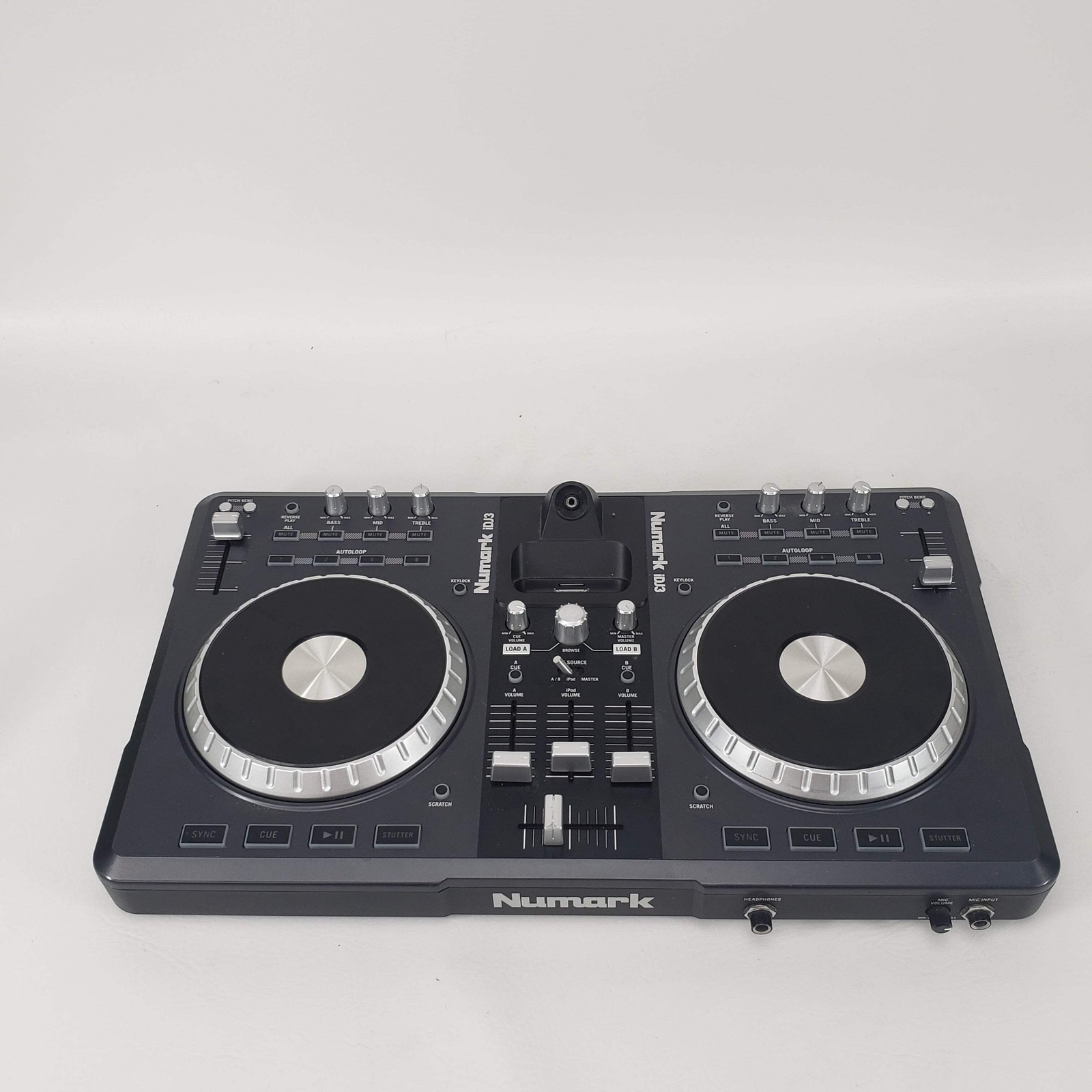 Numark iDJ3 All-in-One Digital DJ Controller