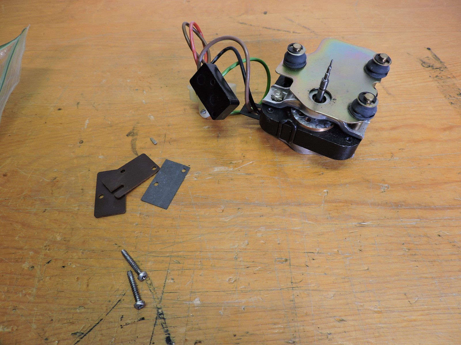 BSR Turntable Part - Main drive motor and switch