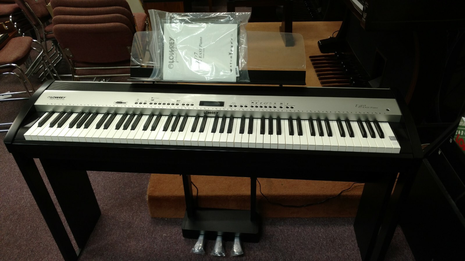 New Lowrey EZ-7
