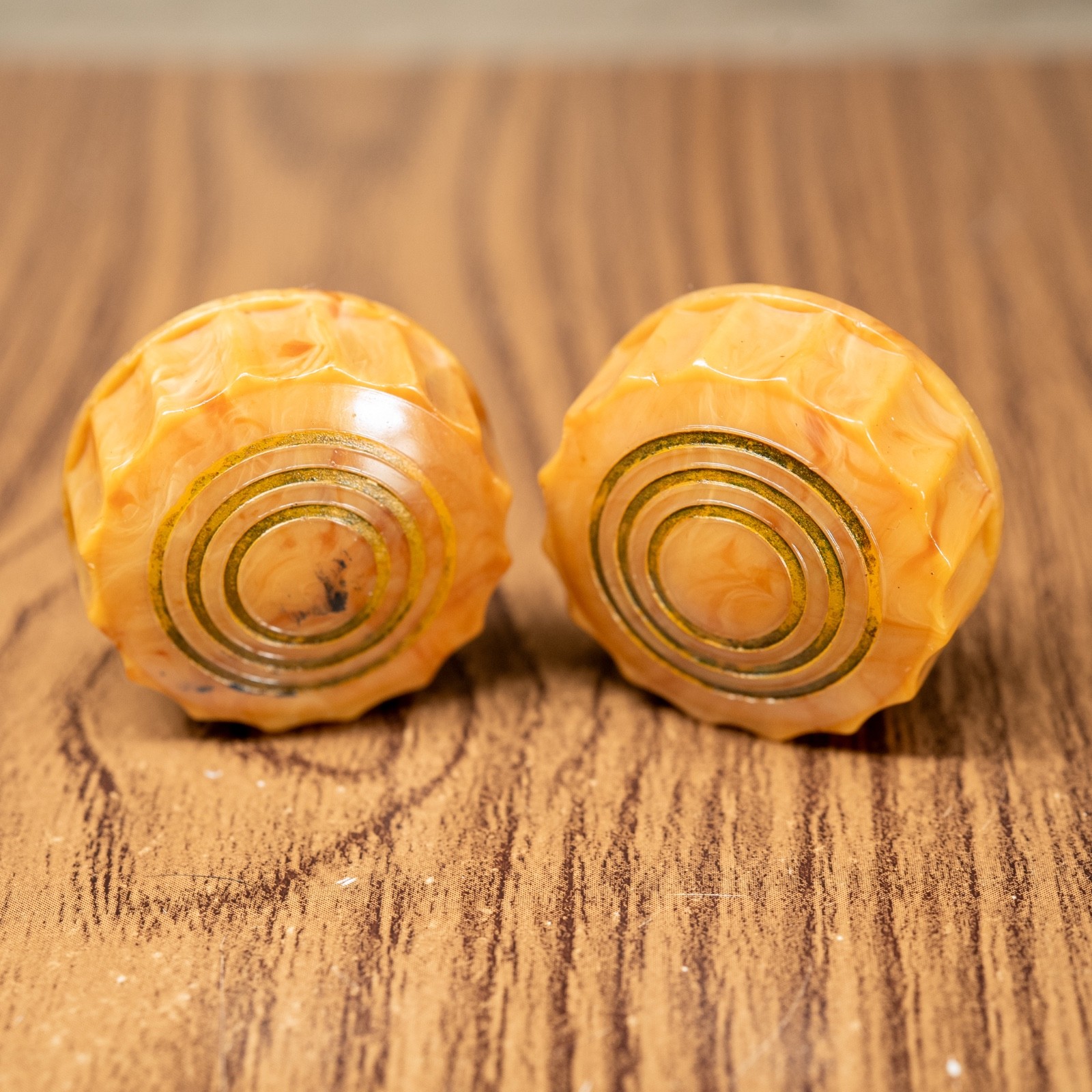 Midcentury MOTOROLA Tube Radio Knobs Plastic 2pc 1940s-50s 1/4" Splined Shaft