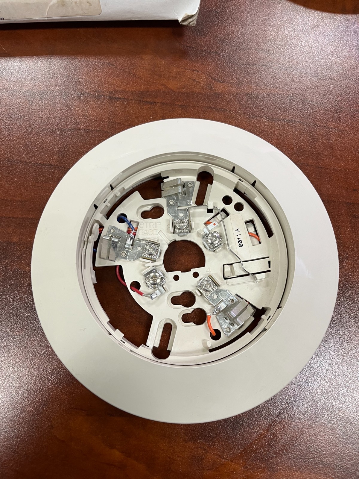 SYSTEM SENSOR B406B DETECTOR BASE