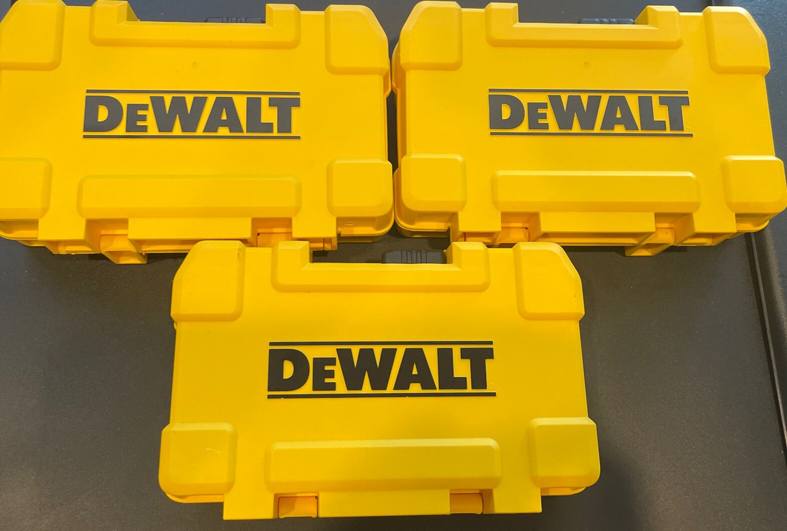 Dewalt Max Fit Screwdriver Bit Kit - 29 Piece