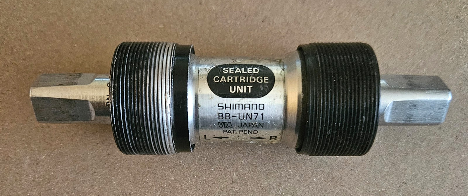 SHIMANO Square Tape Bottom Bracket, BB-UN71, Double, British--1.37, 109.5mm, VGC