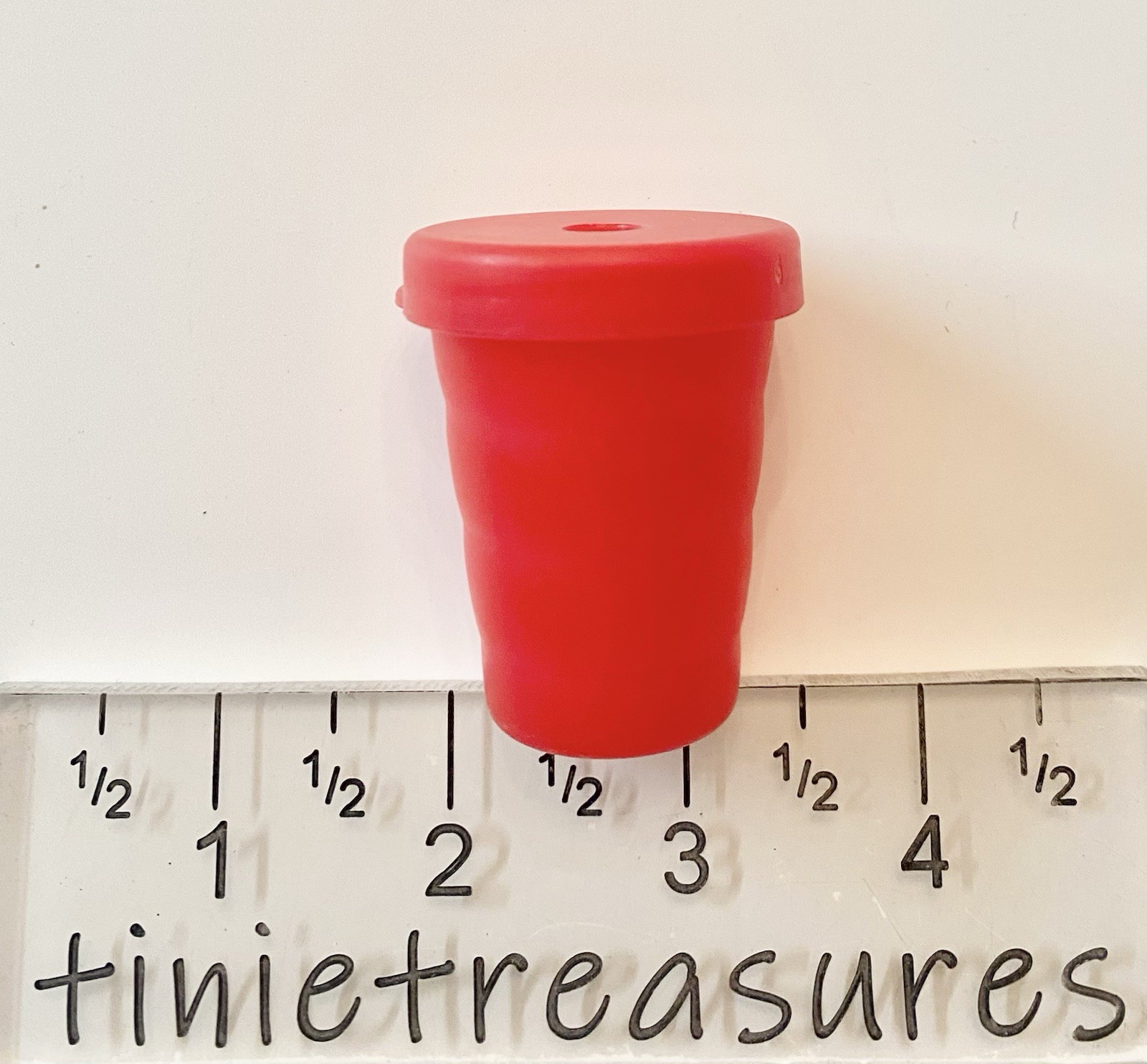 Tupperware Pencil and Crayon Sharpener 2 Inches Red Brand New!