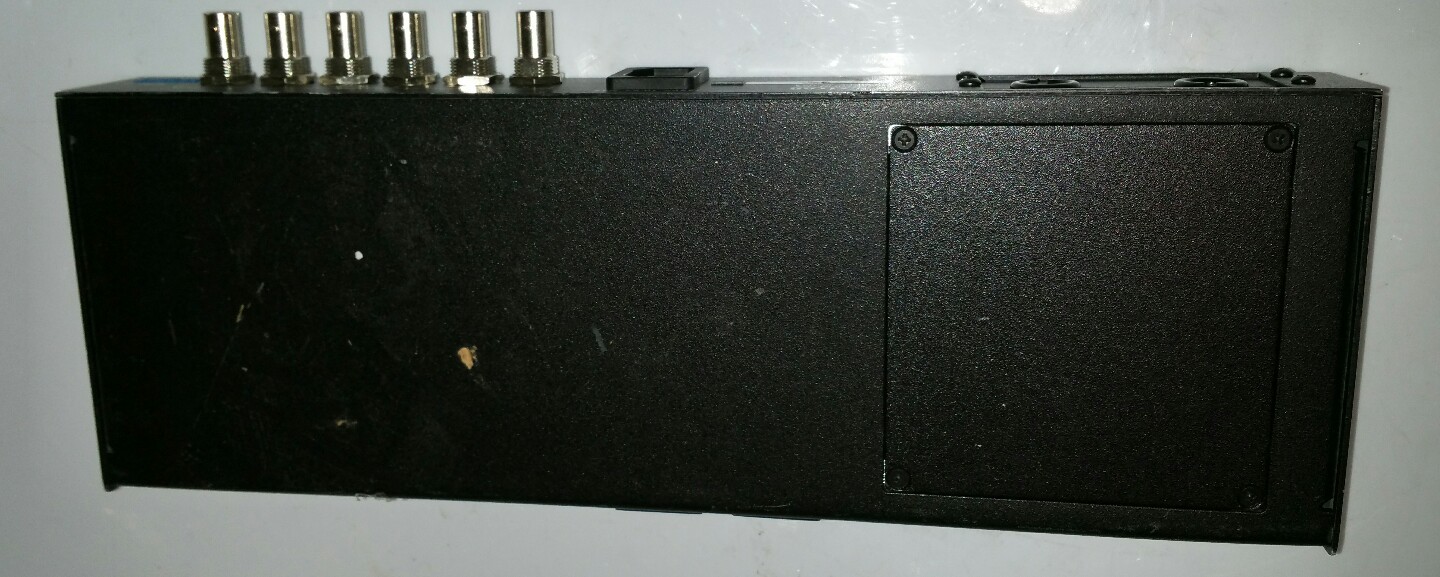 Extron 60-673-02 RGB 198 Under-Table & Rack-Mountable Computer-Video Interface