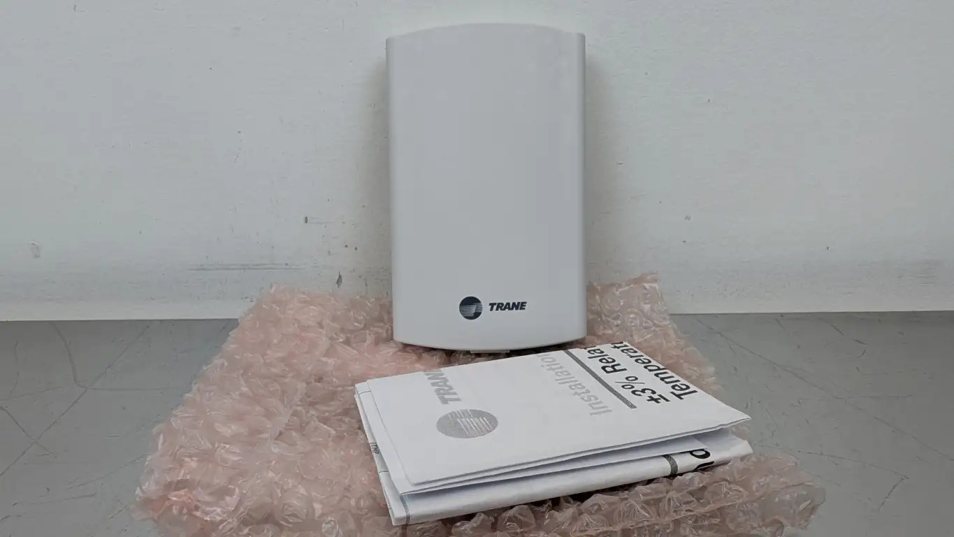 Trane X13790444010 3% Wall Mount Humidity w/ Temperature Zone Sensor