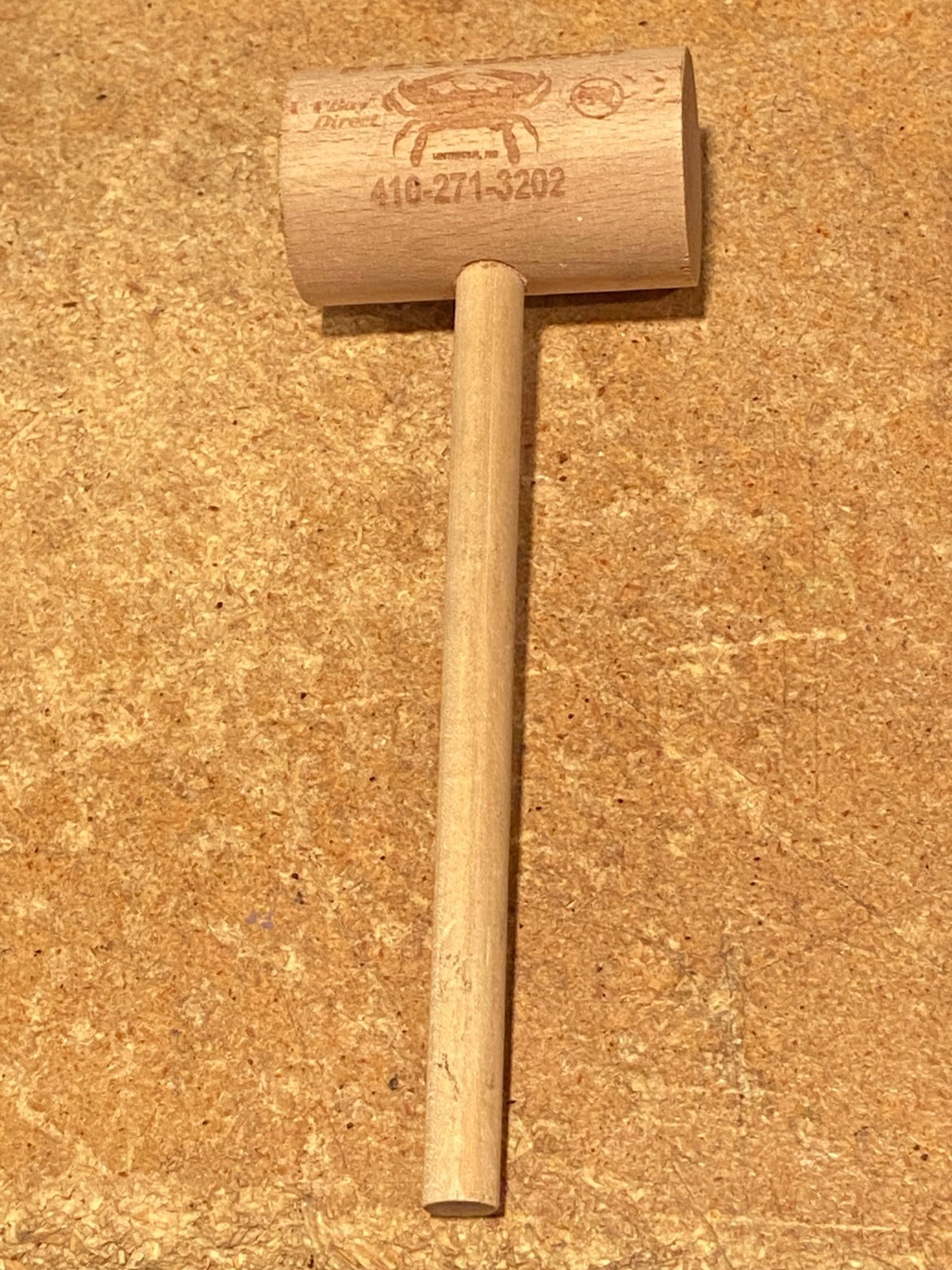 7.5" Wooden Maryland Crab Hammer *Displayed No Used* oo1