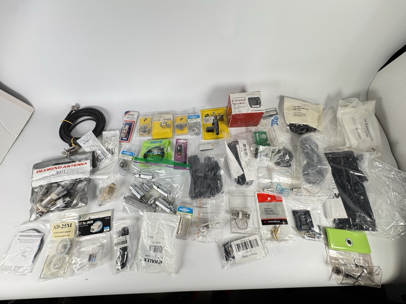 Trucker audio / Ham Radio / antenna Accessory Lot Misc Parts * Read DESC *