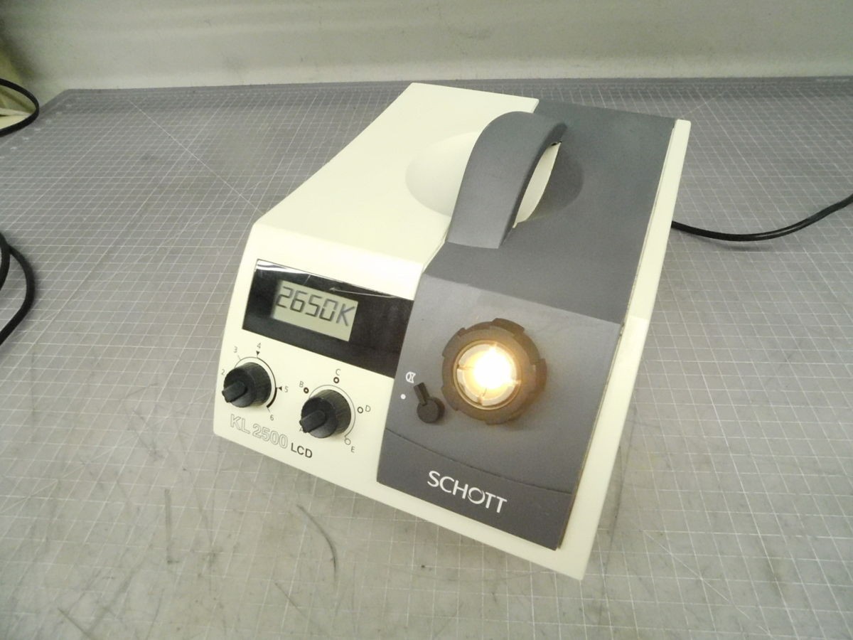 SCHOTT KL 2500 LCD COLD LIGHT SOURCE M6691