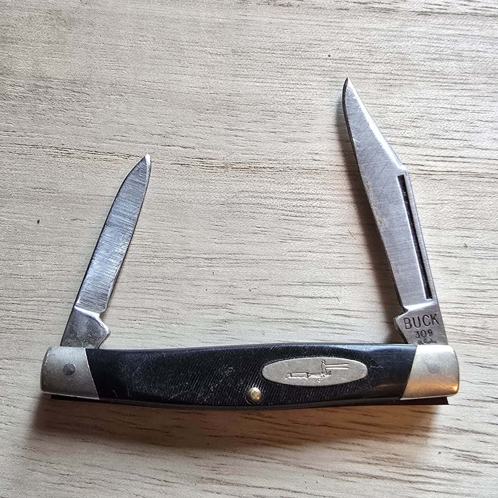 BUCK KNIVES 309 COMPANION STOCKMAN KNIFE LONG NAIL PULL, SCALLOP HANDLE 1972-86