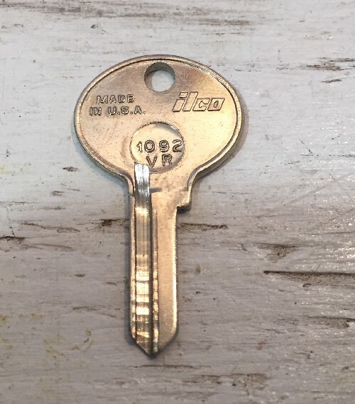 Ilco Blank Key for Master lock 109VR Keyway - Small Key