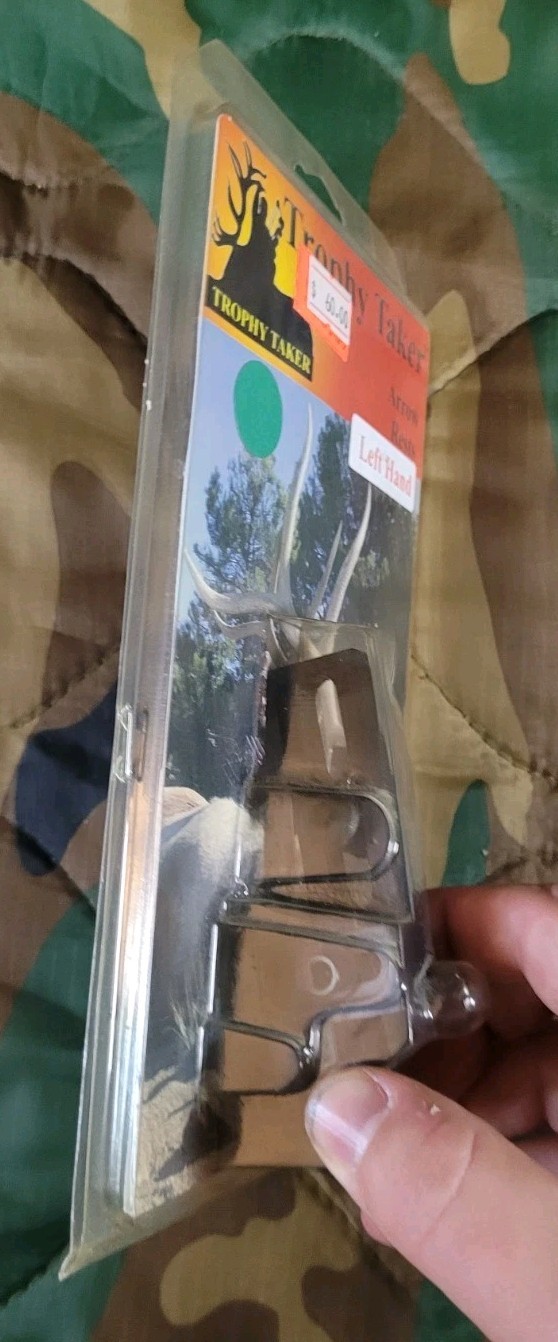 Trophy Taker Drop Away Arrow Rest Left Hand Black
