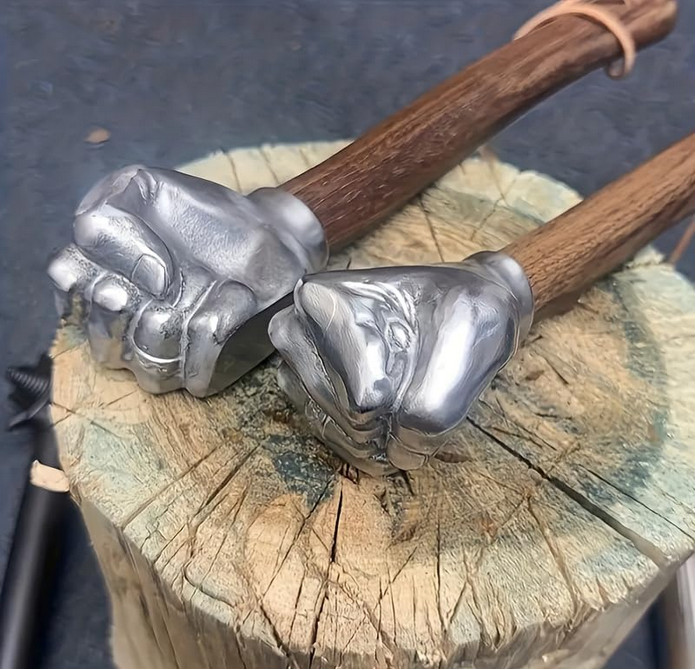 Fist Hammer,Heavy-Duty Professional Hammer with a sturdy stainless steel head