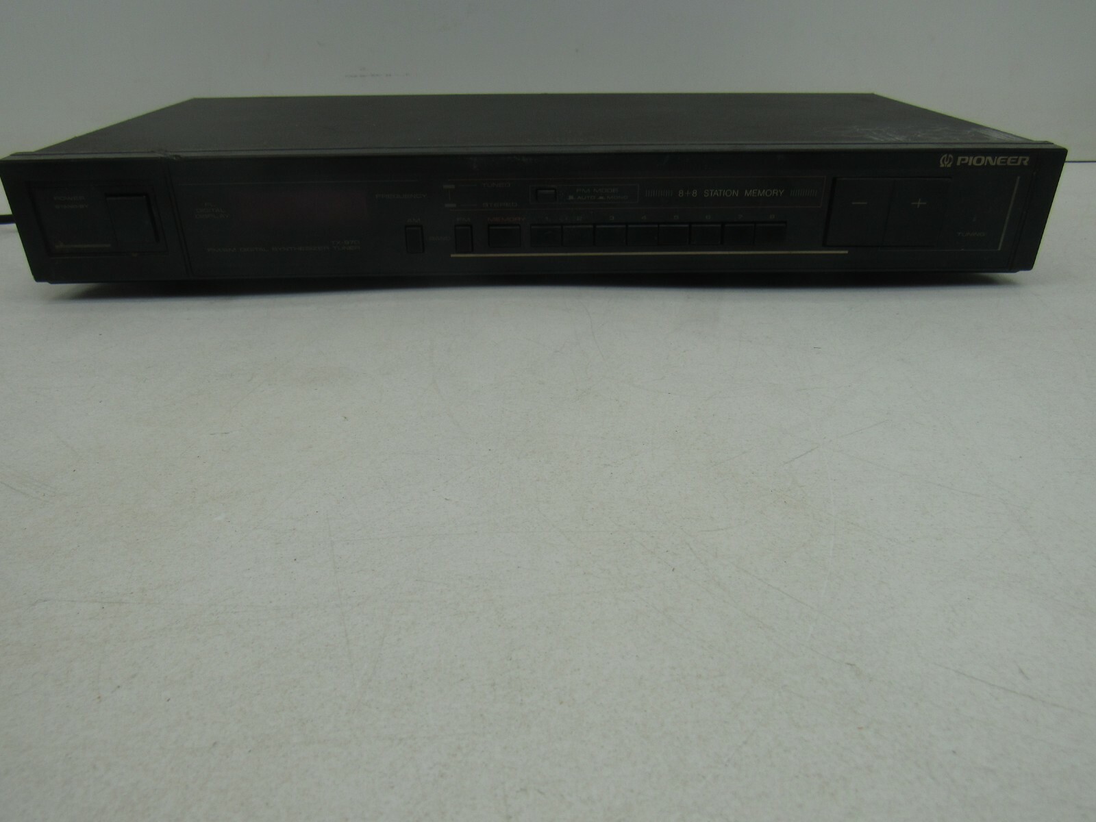 pioneer model TX-970 Stereo Tuner