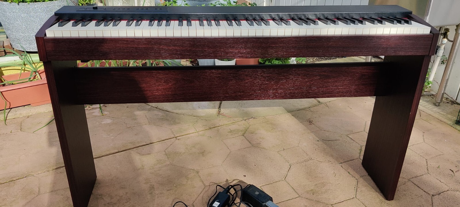 Roland digtial home piano Model f-20
