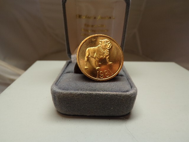 1981 Bulldog Mack Truck Bull Dog You Make the Difference Token # C 2084