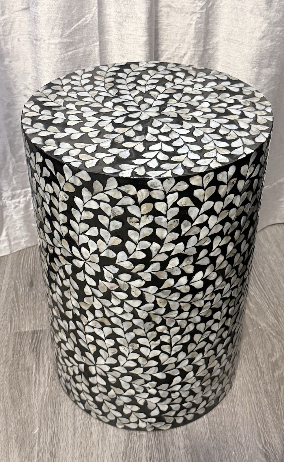 Mother of Pearl Capiz Shell Inlay Round Drum Side Table, Black & White, Floral