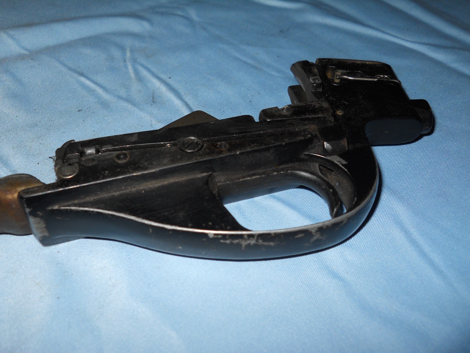 Noble Deerfield Model 67X 12GA Non Working Trigger Assembly Used #G54