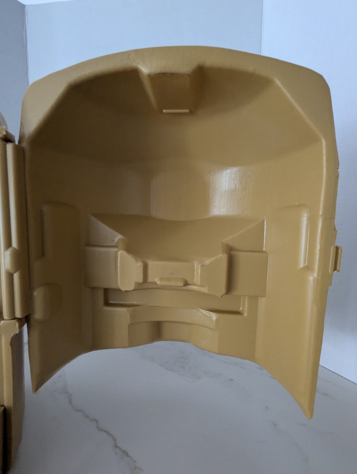 Vintage Coleman Yellow Clamshell Lantern Carry Case 10/77 Locking Clasp Missing