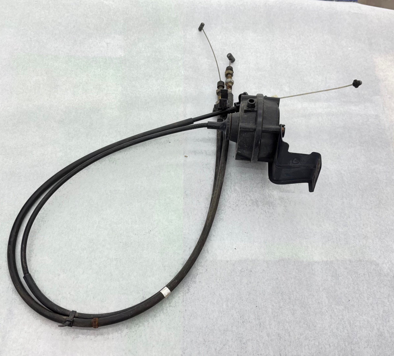 1995-1998 Subaru Legacy Cruise Control Diaphragm 87011AC010 89-6782 OEM ORIGINAL