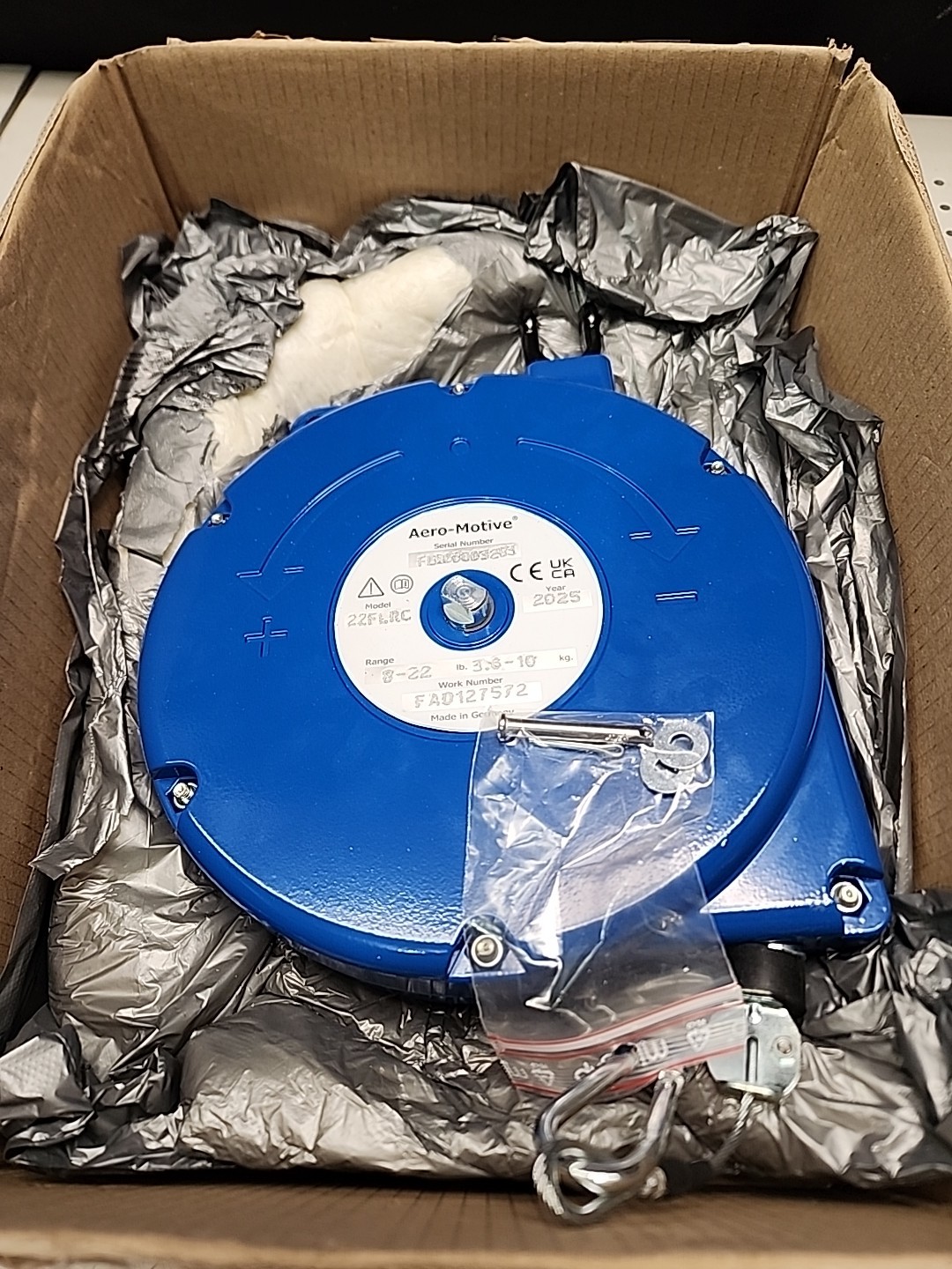 Aero-motive 22FLRC retractor