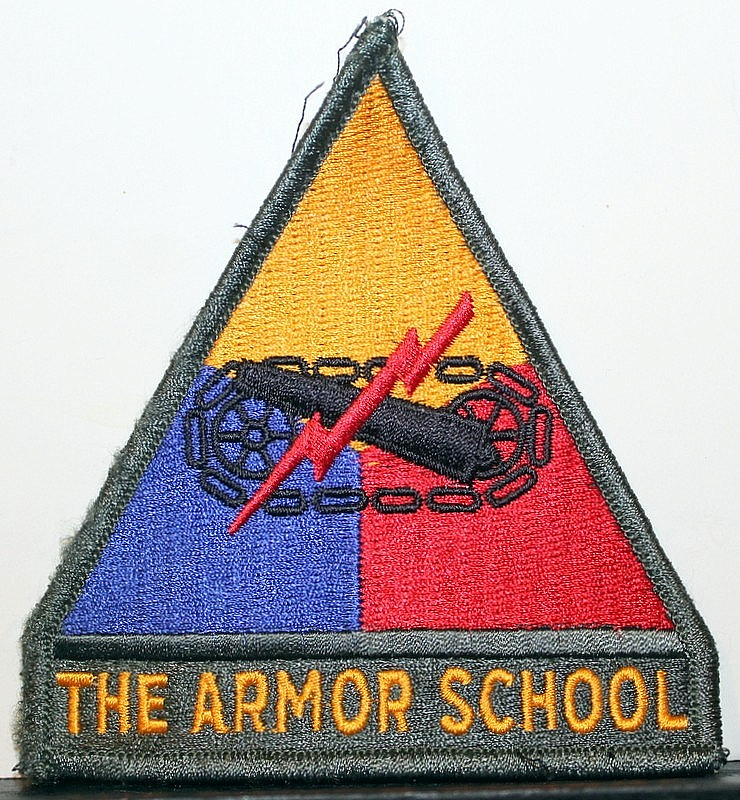 US Army The Armor School Full Color Patch Insignia Badge