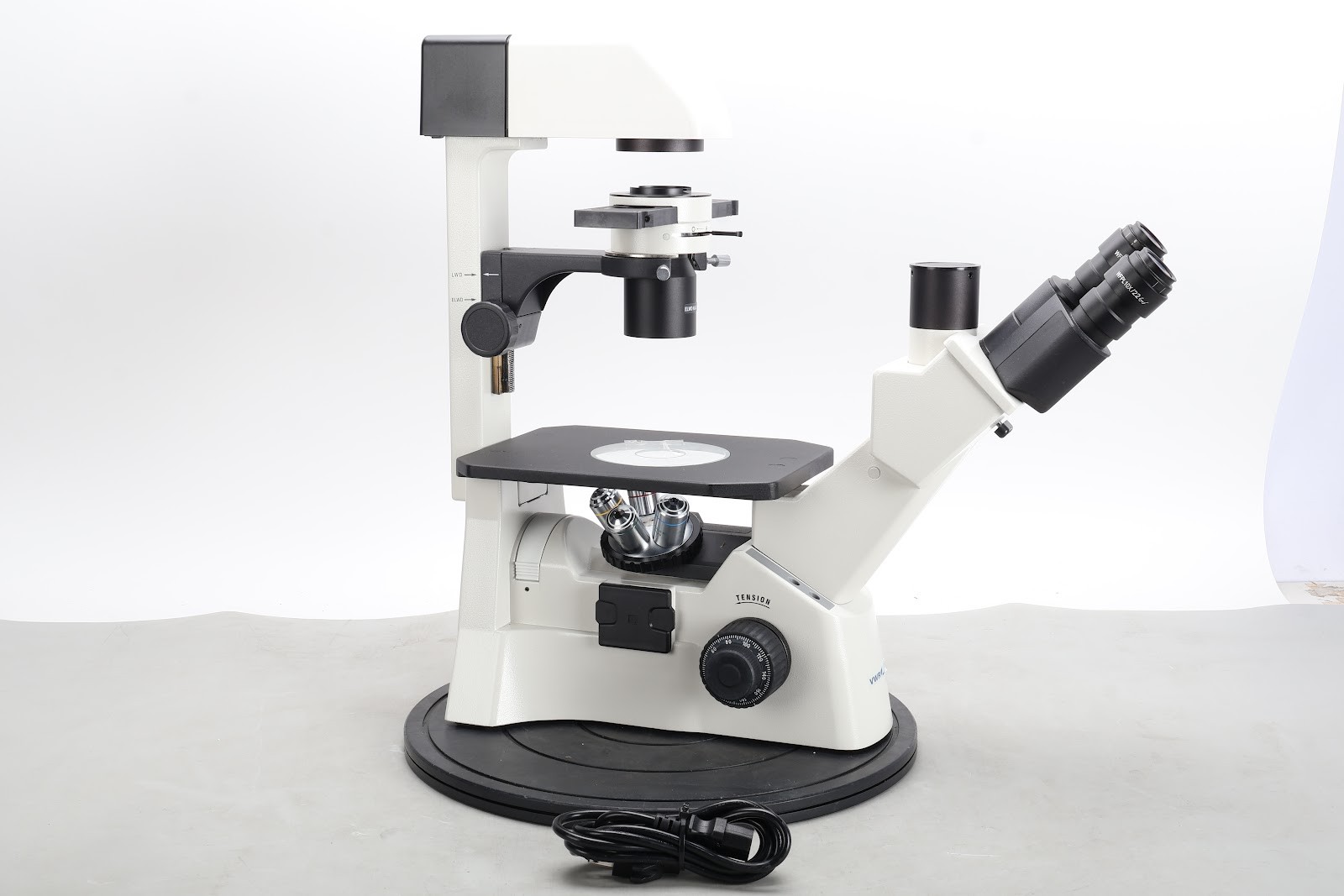 VWR 89404-462 Trinocular Microscope W/ 4x/0.10 PH10x/0.25 PH20x/0.40 PH40x/0.60