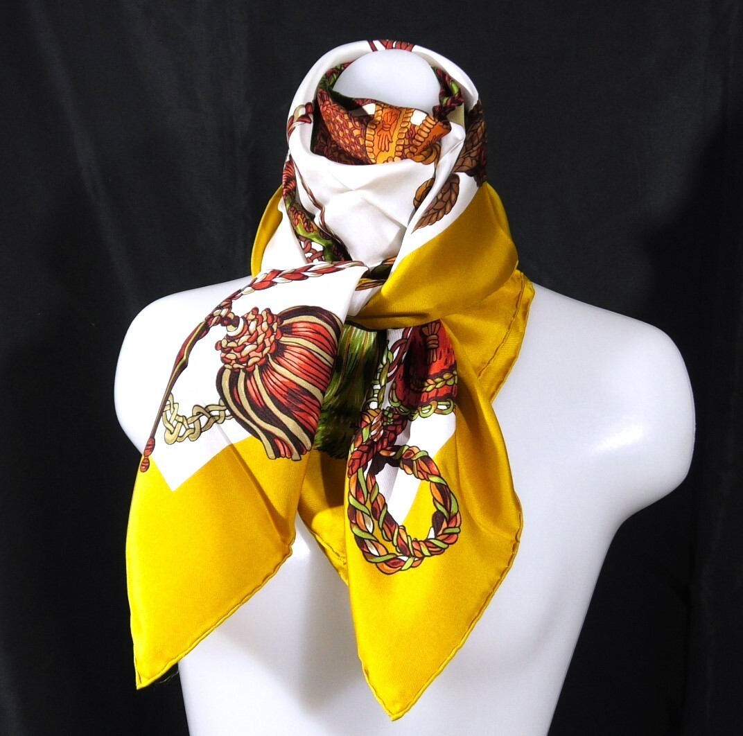HERMES Large Scarf Carr 90 100 Silk D507
