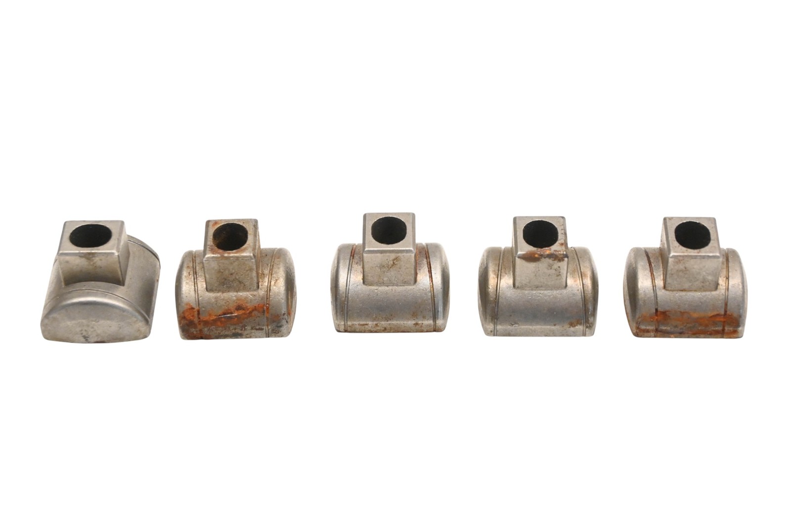 New OEM Ford F4DZ-6A528-A Valve Seats Qty 5 NOS