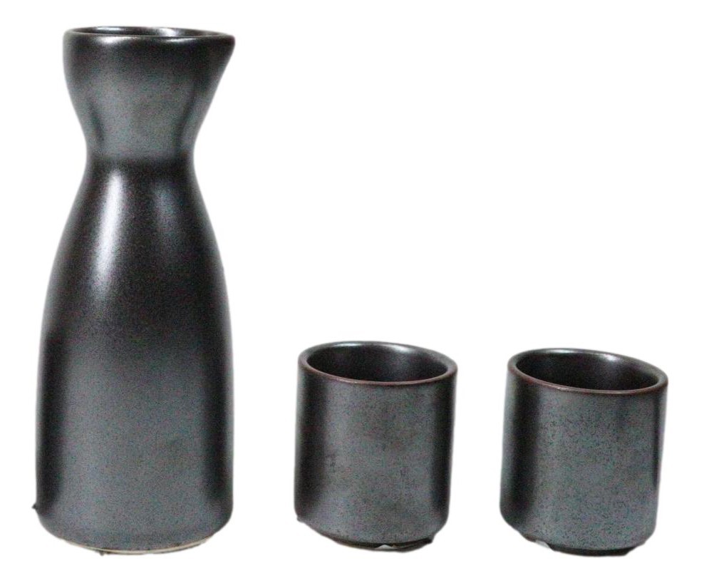 Porcelain Black Iron Clay Tetsu Kesho Japanese Wine Sake Flask With 2 Cups Set