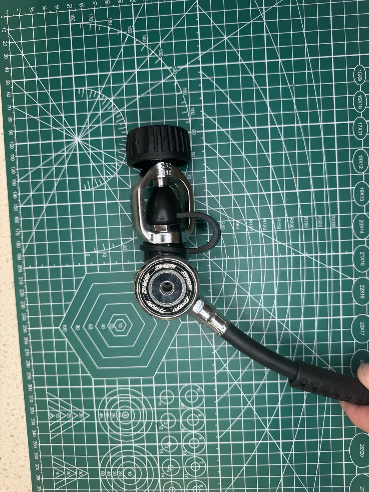 Zeagle Envoy 2 Scuba Diving Regulator Set-Yoke