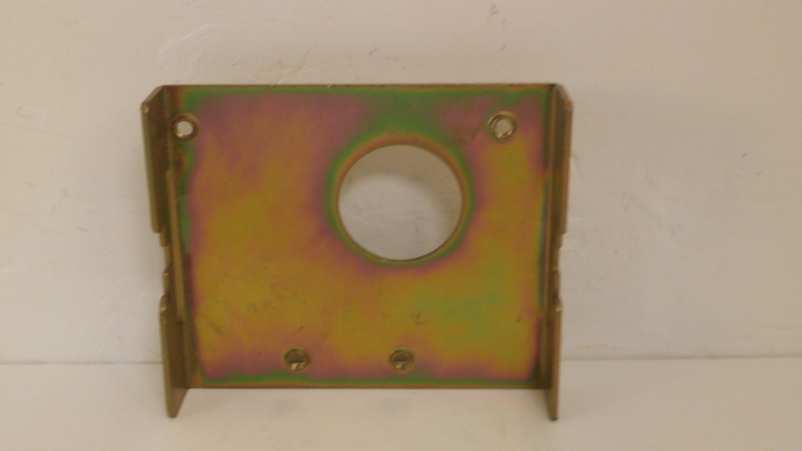 SQUARE D CHANNEL MOUNTING BRACKET 9065 SM2 *NEW SURPLUS*